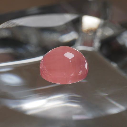 北海道 稲倉石鉱山産 ロードクロサイト ハイカボションルース(Re146)