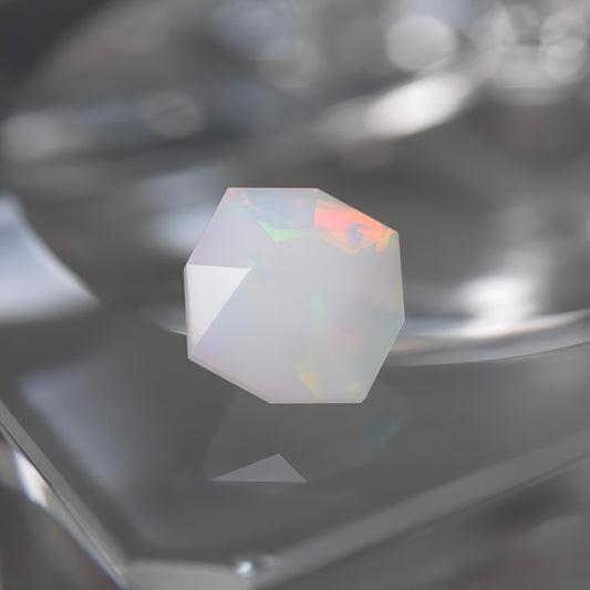 エチオピア産 プレシャスオパール faceted cut ルース（Re324）
