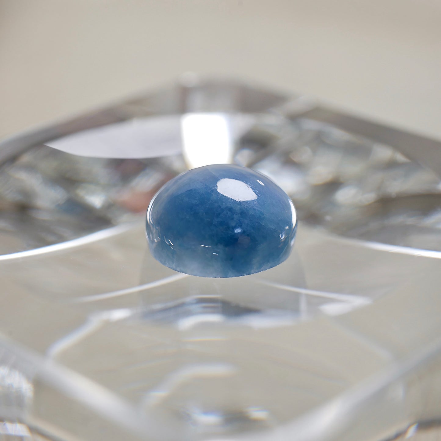 入りコン沢産 青翡翠 ハイカボションルース（Ki103）