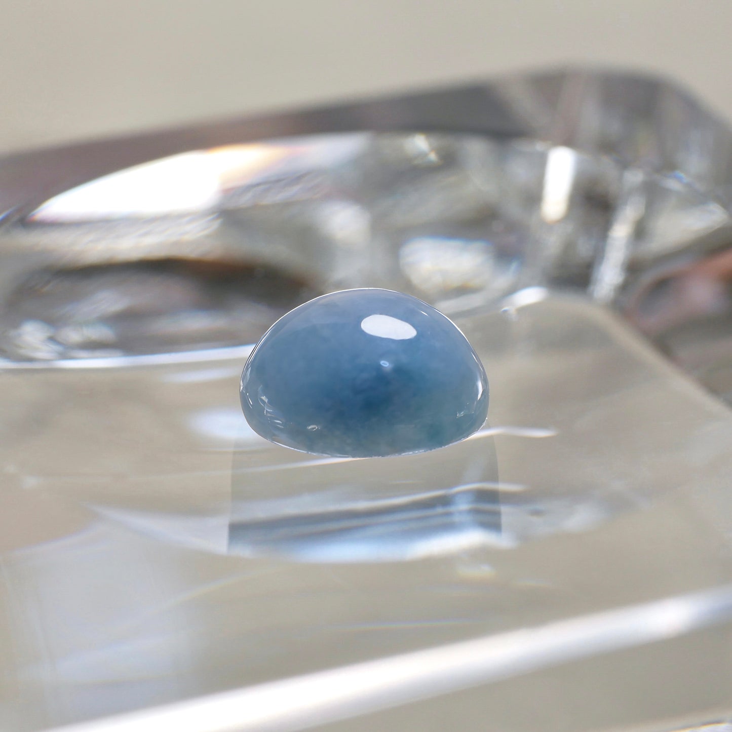 入りコン沢産 青翡翠 ハイカボションルース（Ki104）