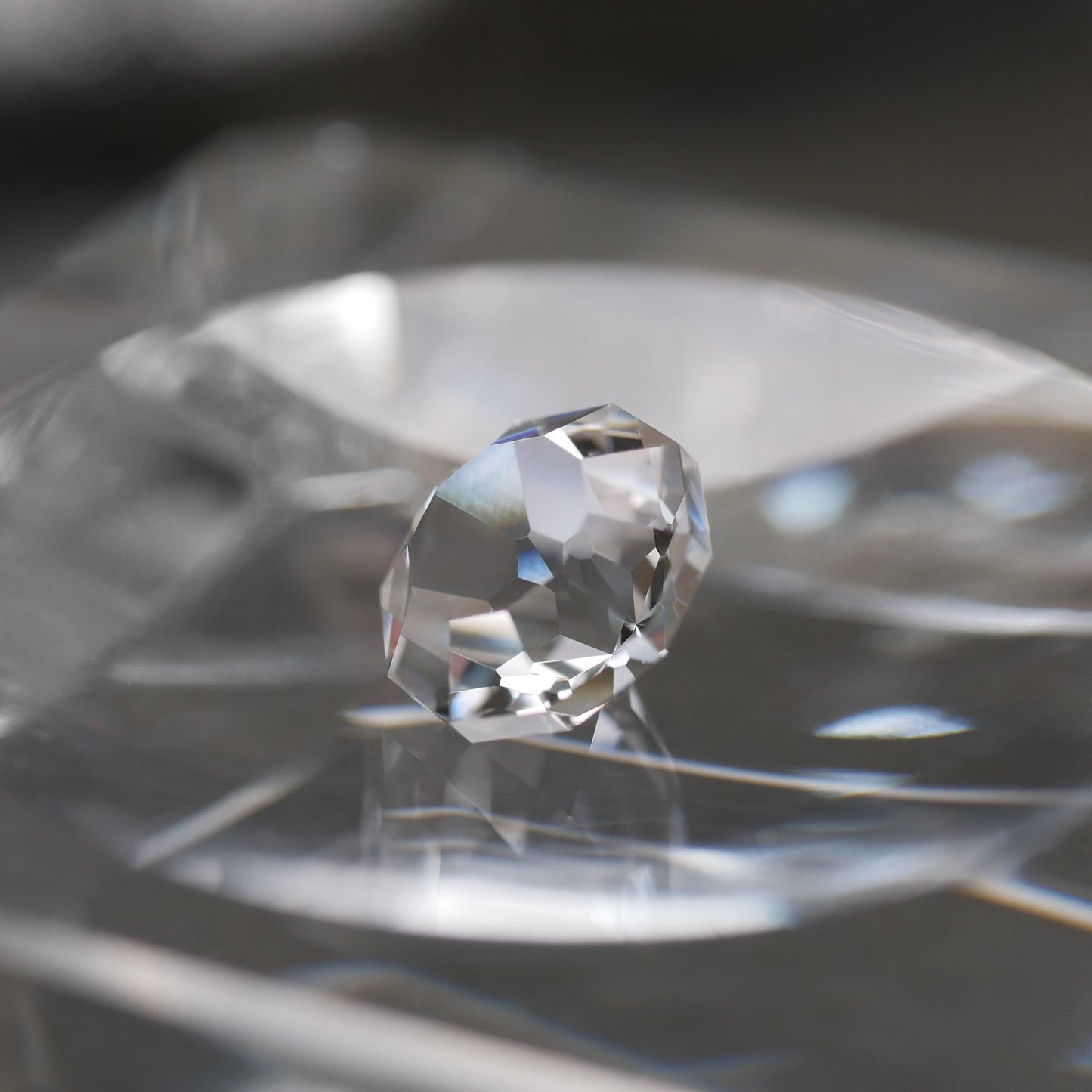 宮崎県産 高千穂水晶 faceted cut ルース（Re162)