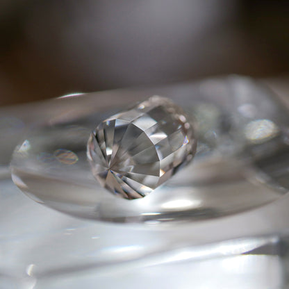 山梨県産 乙女水晶 クリアポイントPT（Re027）