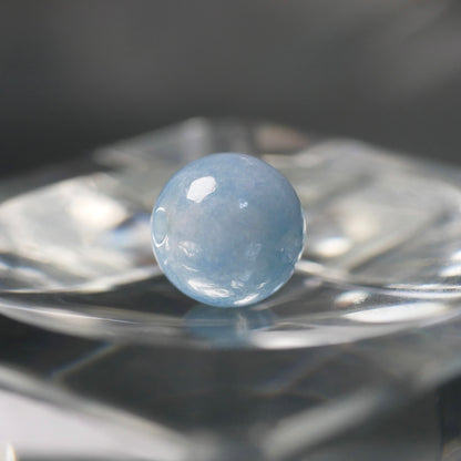 入りコン沢産 青翡翠 8mm丸玉（Ki120）