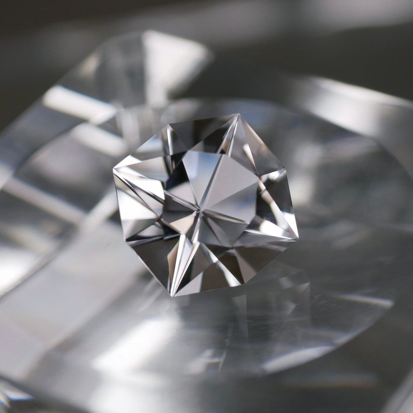 長野県産 川上村水晶 faceted cut ルース（Re270）
