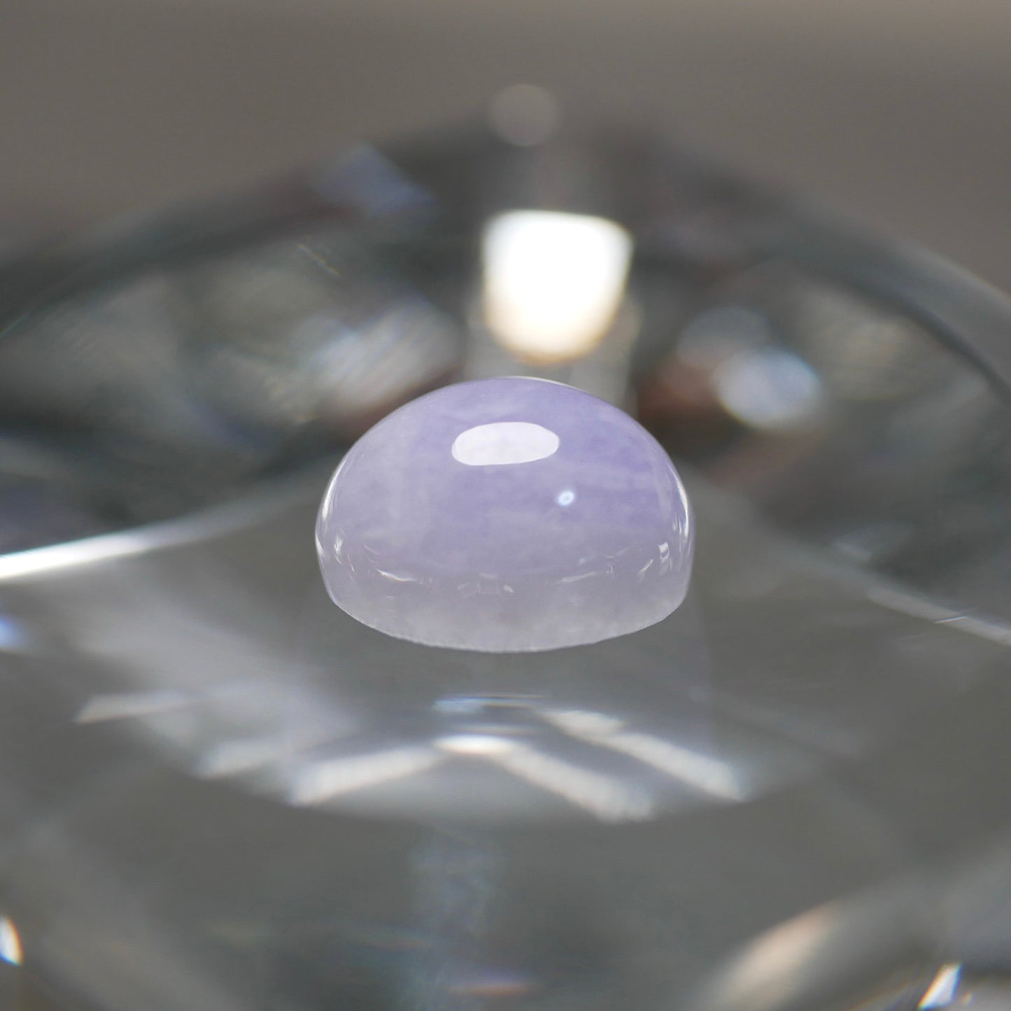 糸魚川産 ラベンダー翡翠 ハイカボションルース（Ki134）