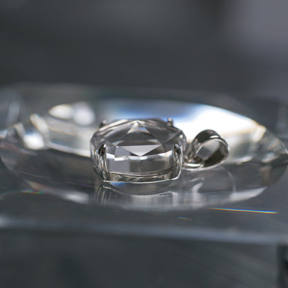 宮崎県産 高千穂水晶 faceted cut PT（Re157）