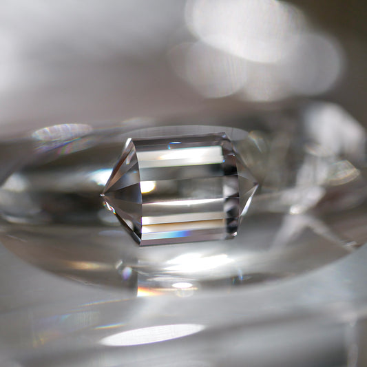 山梨県産 乙女水晶 クリアポイント（Re025）