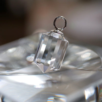 山梨県産 乙女水晶 クリアポイントPT（Re026）