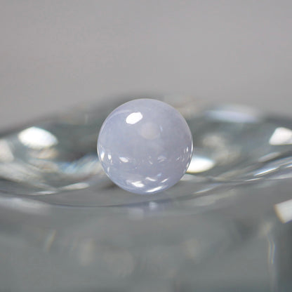 糸魚川産 ラベンダー翡翠 8mm丸玉（Ki114）