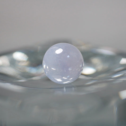 糸魚川産 ラベンダー翡翠 8mm丸玉（Ki114）