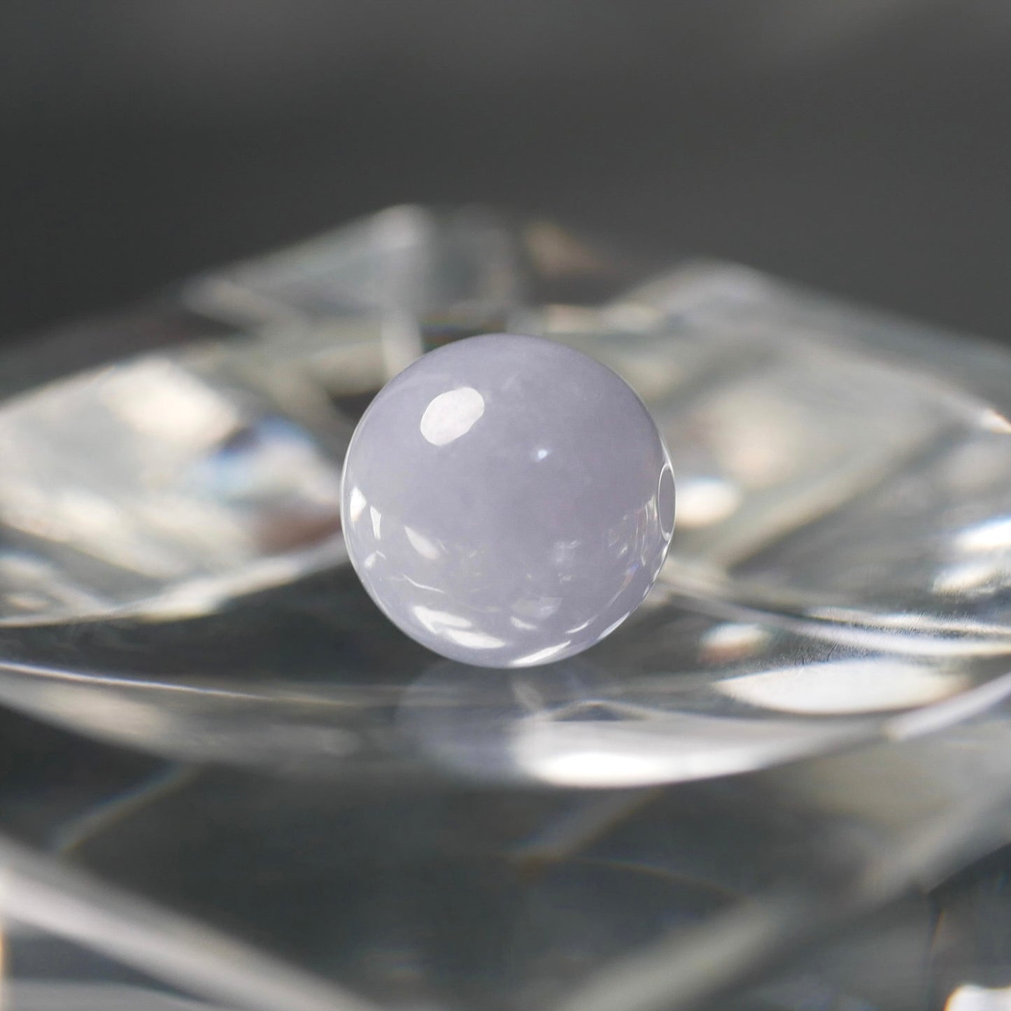 糸魚川産 ラベンダー翡翠 8mm丸玉（Ki122）
