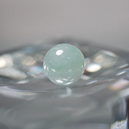 糸魚川産 グリーン翡翠 8mm丸玉（Ki118）