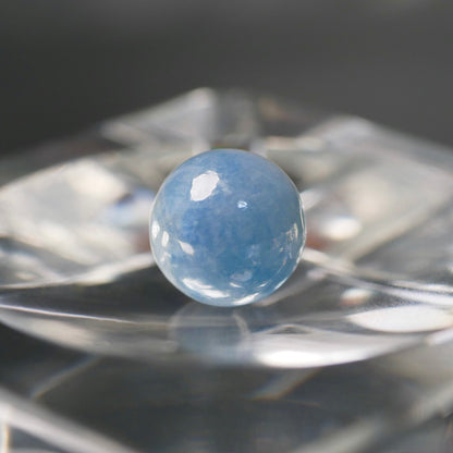 入りコン沢産 青翡翠 8mm丸玉（Ki121）