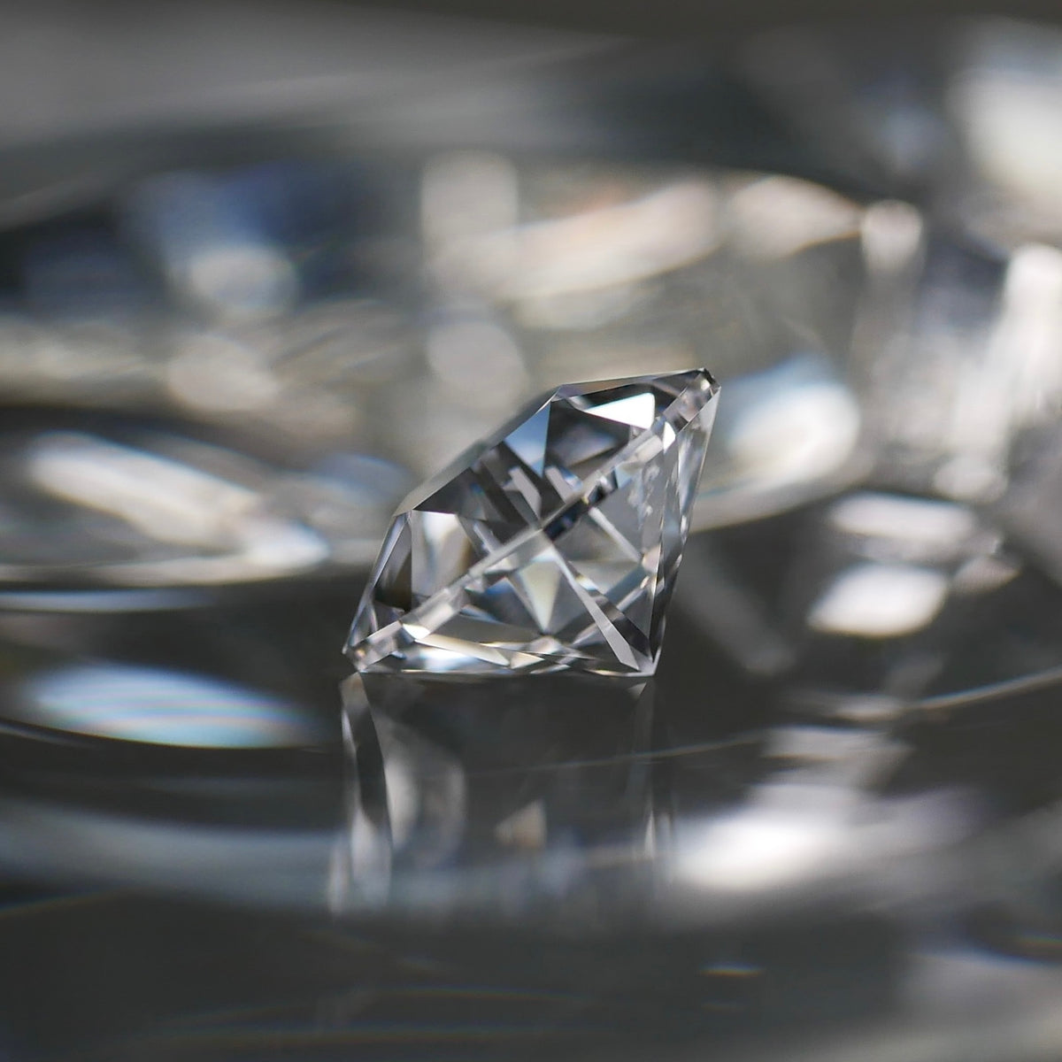 山梨県産 水晶峠 水晶 faceted cut ルース（Re407）