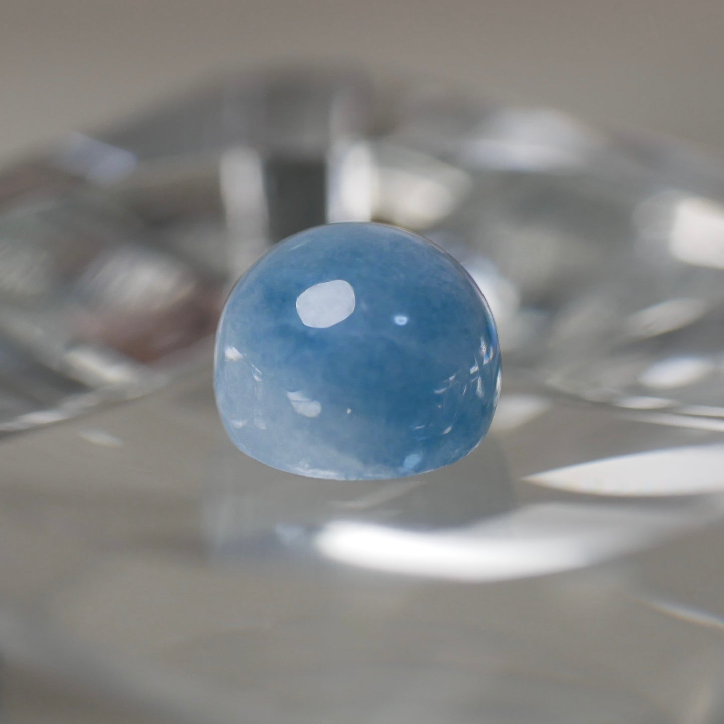 入りコン沢産 青翡翠 ハイカボションルース（Ki132）