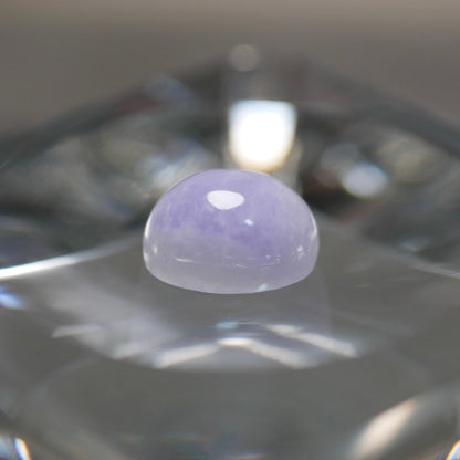 糸魚川産 ラベンダー翡翠 ハイカボションルース（Ki134）