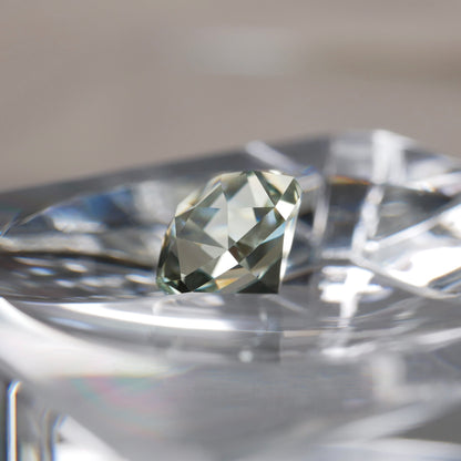 グリーンアメジスト faceted cut ルース（Re013）