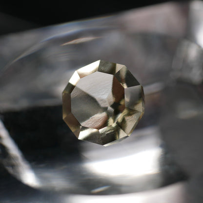 リビアングラス faceted cut ルース（Re035）