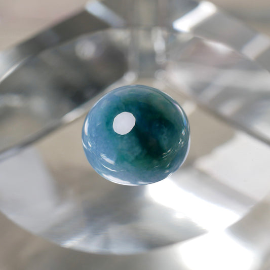 入りコン沢産 青翡翠 ハイカボションルース（Ki130）