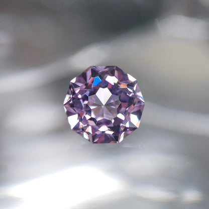 YAG（ライトマゼンダ） faceted cut ルース（Re167）