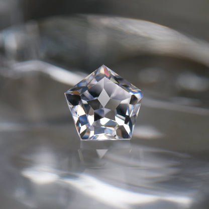 CZ（White clear）faceted cut ルース（Re163）