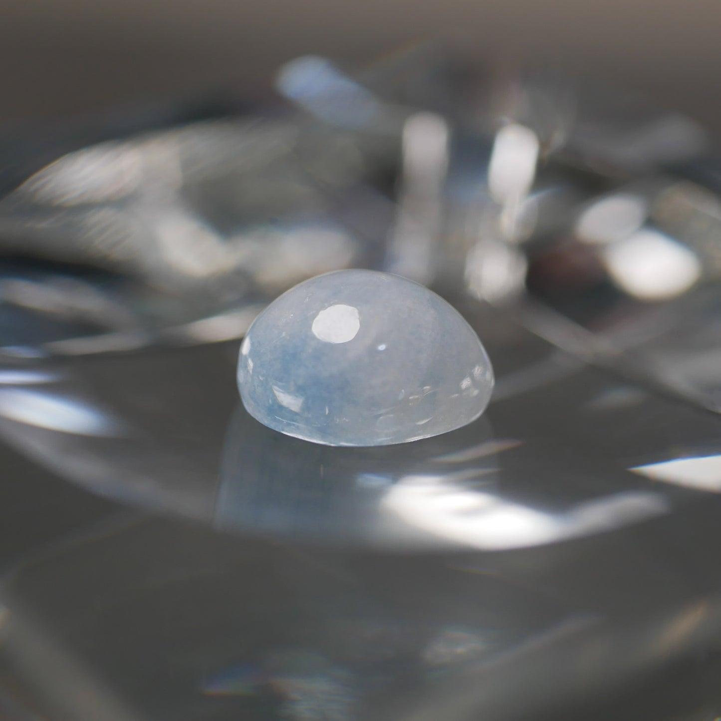 入りコン沢産 青翡翠 ペアシェイプルース（Ki133）