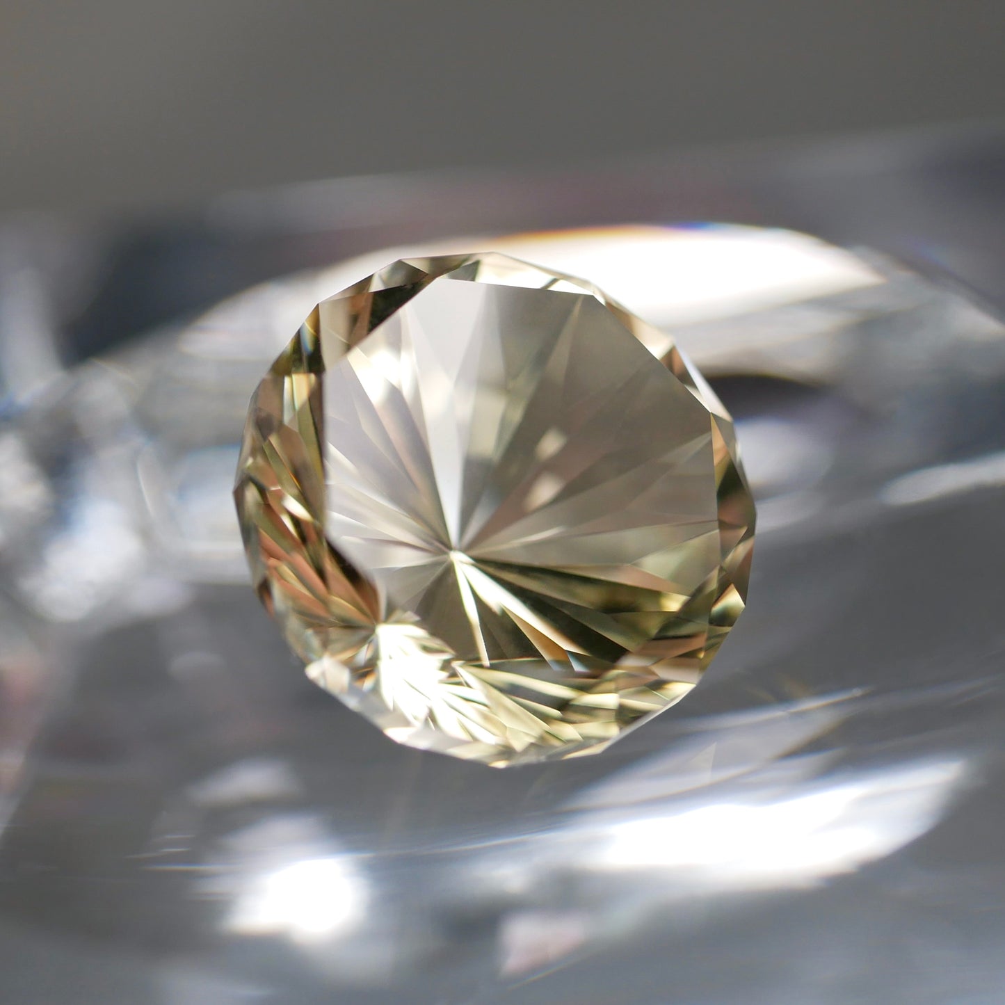 スモーキーシトリン faceted cut ルース（Re021）