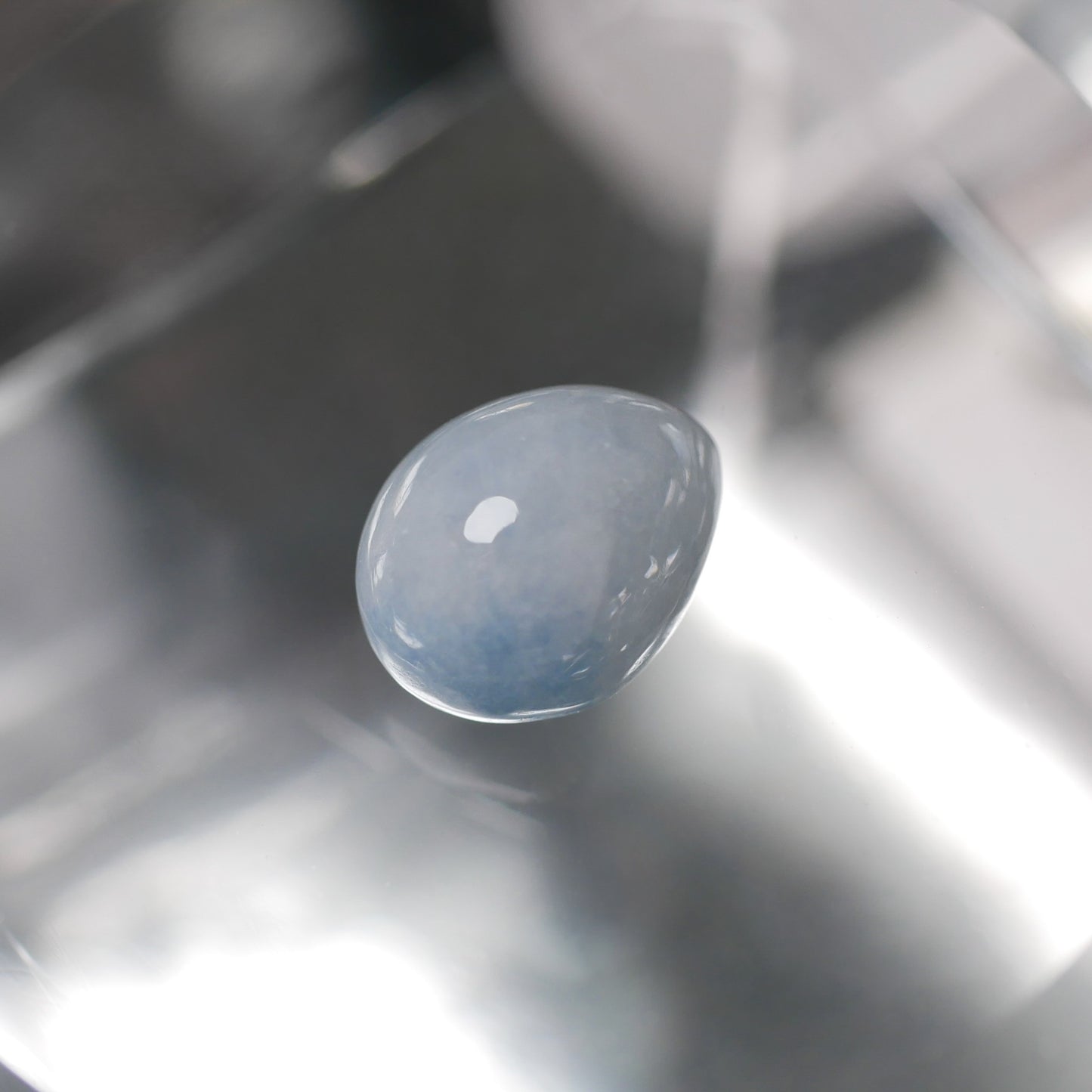 入りコン沢産 青翡翠 ペアシェイプルース（Ki133）