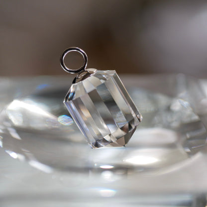 山梨県産 乙女水晶 クリアポイントPT（Re027）