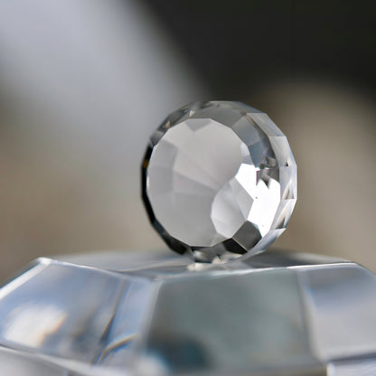 山梨県産 乙女水晶 faceted cut ルース（Re031）