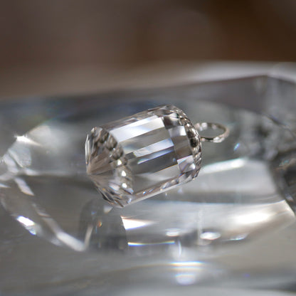 山梨県産 乙女水晶 クリアポイントPT（Re026）