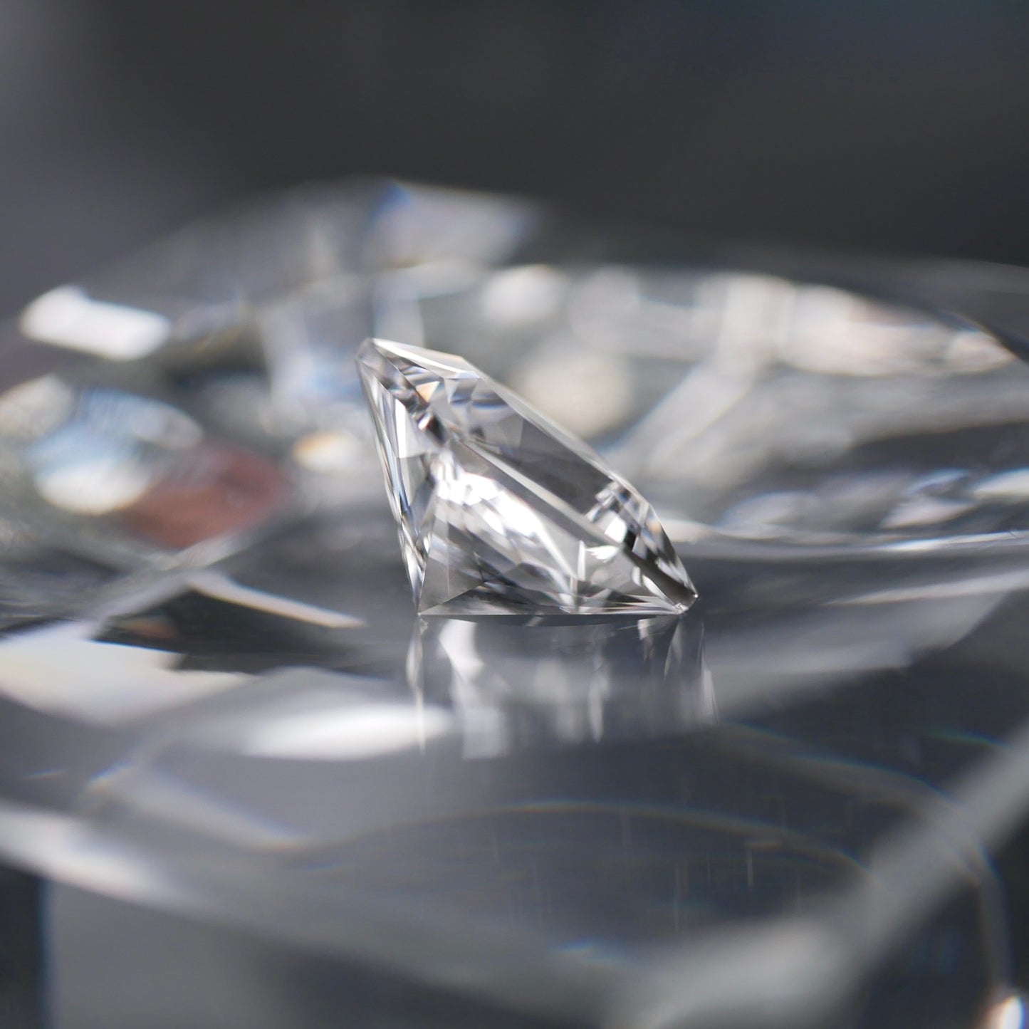 宮崎県産 高千穂水晶 faceted cut ルース（Re052)