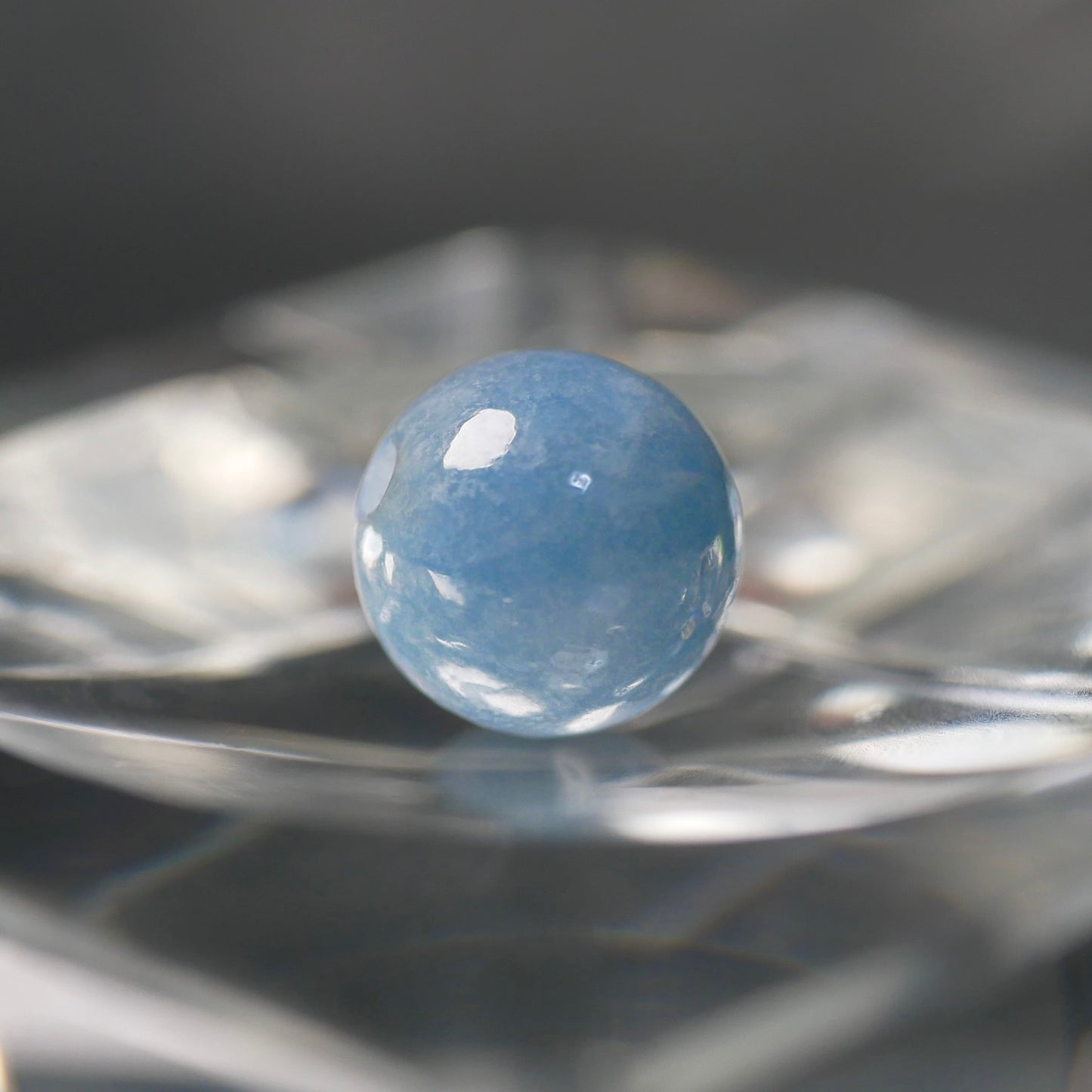 入りコン沢産 青翡翠 8mm丸玉（Ki120）