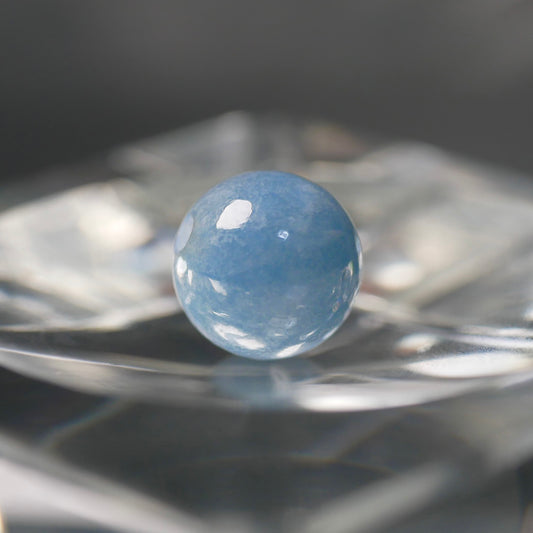 入りコン沢産 青翡翠 8mm丸玉（Ki120）