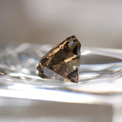 広島県産 江田島煙水晶 faceted cut ルース（Re440）