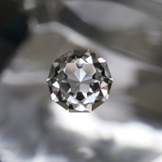 宮崎県産 高千穂水晶 faceted cut ルース（Re161)