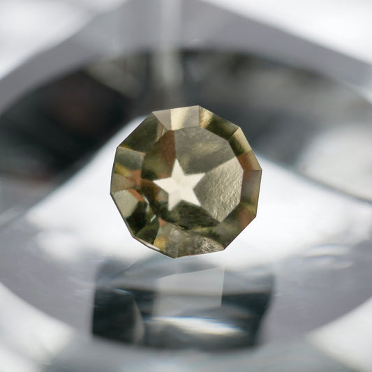 リビアングラス faceted cut ルース（Re035）