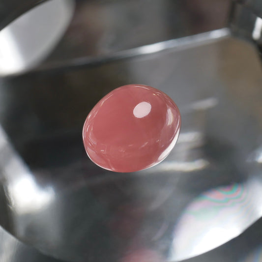 北海道 稲倉石鉱山産 ロードクロサイト ハイカボションルース（Re145）