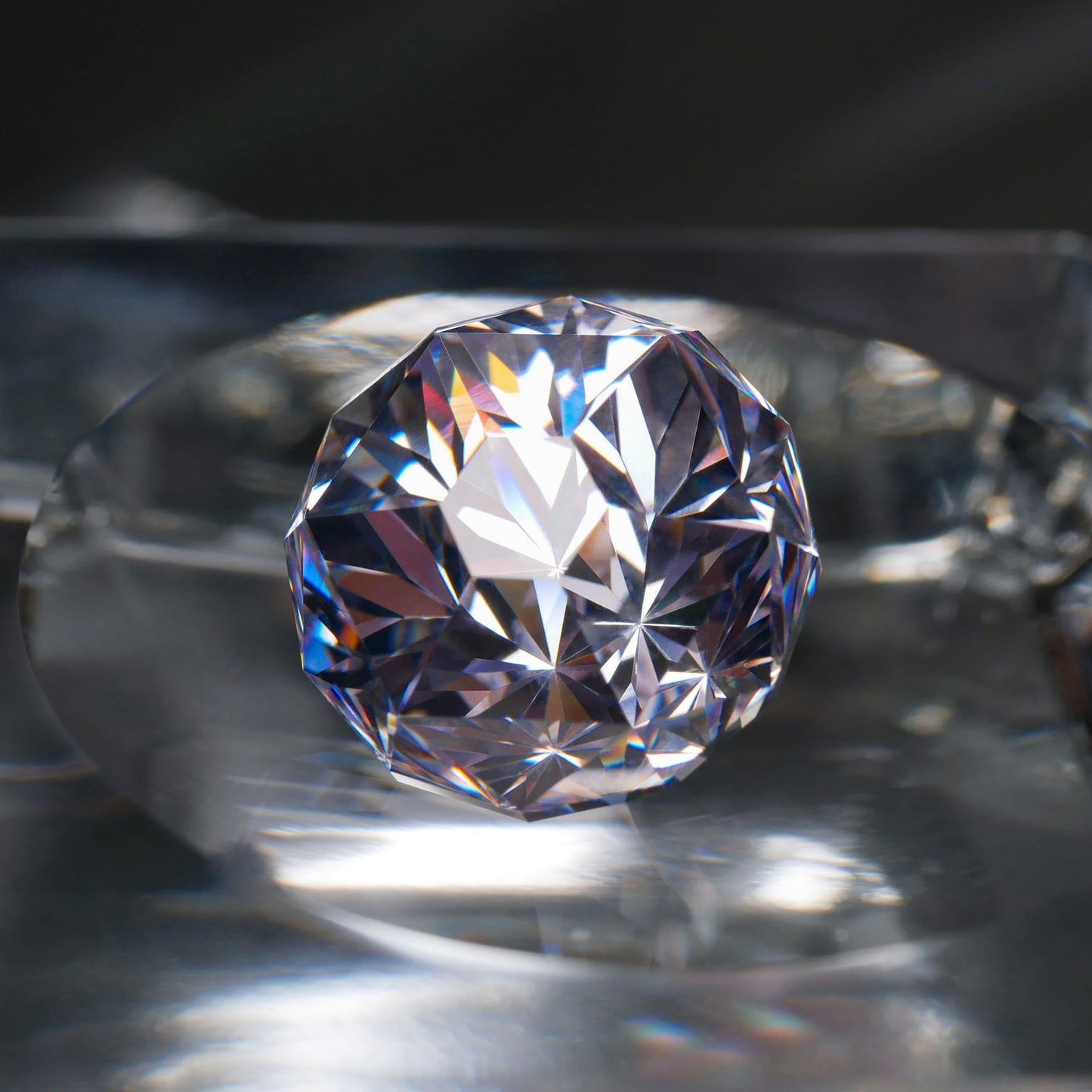 CZ（lavender）faceted cut ルース（Re004）