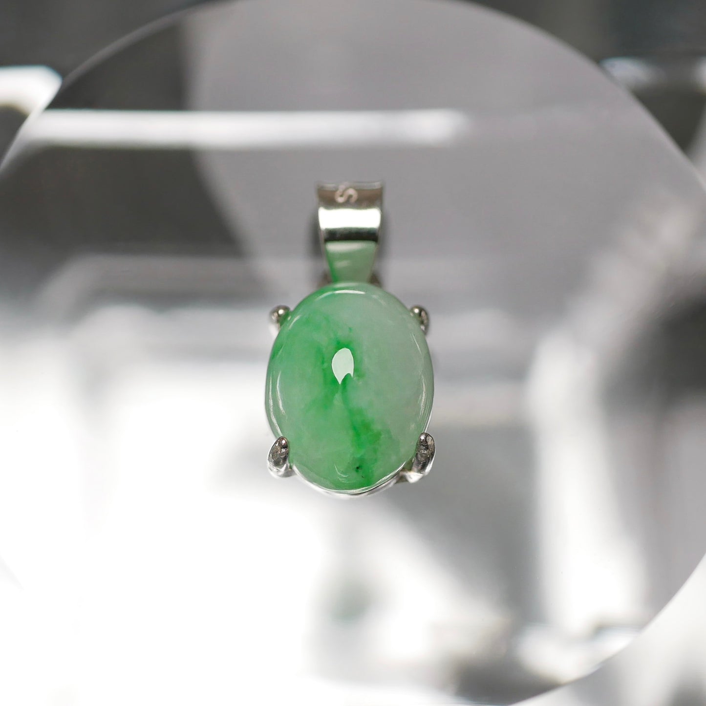 糸魚川産 緑翡翠 ピッコロトップ（Re327）