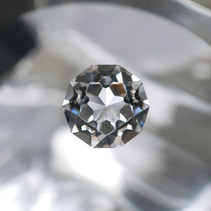 宮崎県産 高千穂水晶 faceted cut ルース（Re160)