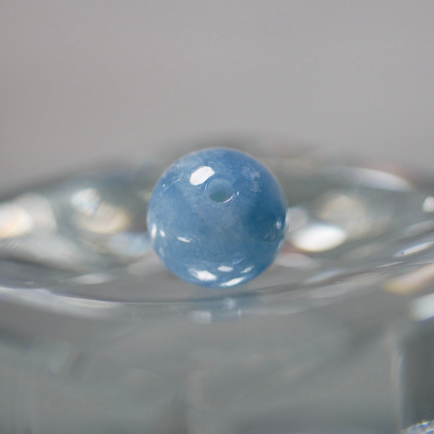 入りコン沢産 青翡翠 8mm丸玉（Ki107）