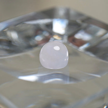 糸魚川産 白翡翠 ペアシェイプカボションルース（Ki106）