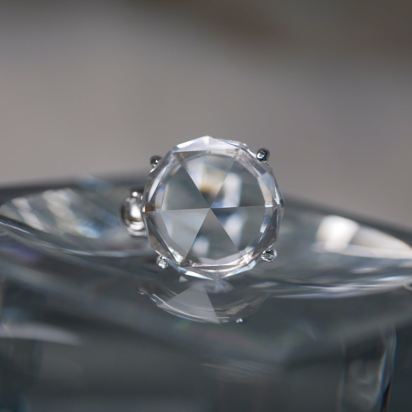 宮崎県産 高千穂水晶 faceted cut PT（Re157）