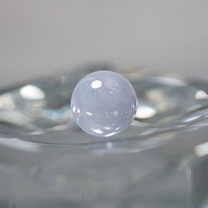 糸魚川産 ラベンダー翡翠 8mm丸玉（Ki113）