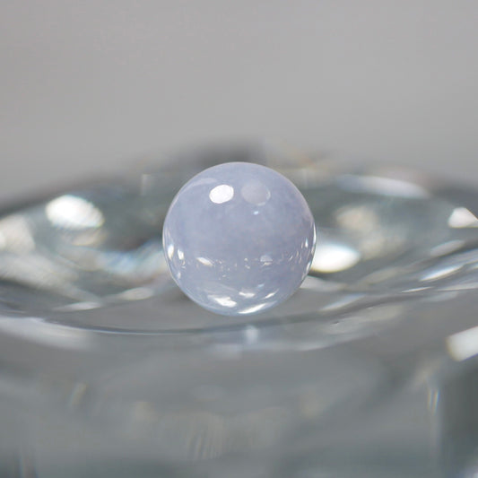 糸魚川産 ラベンダー翡翠 8mm丸玉（Ki113）